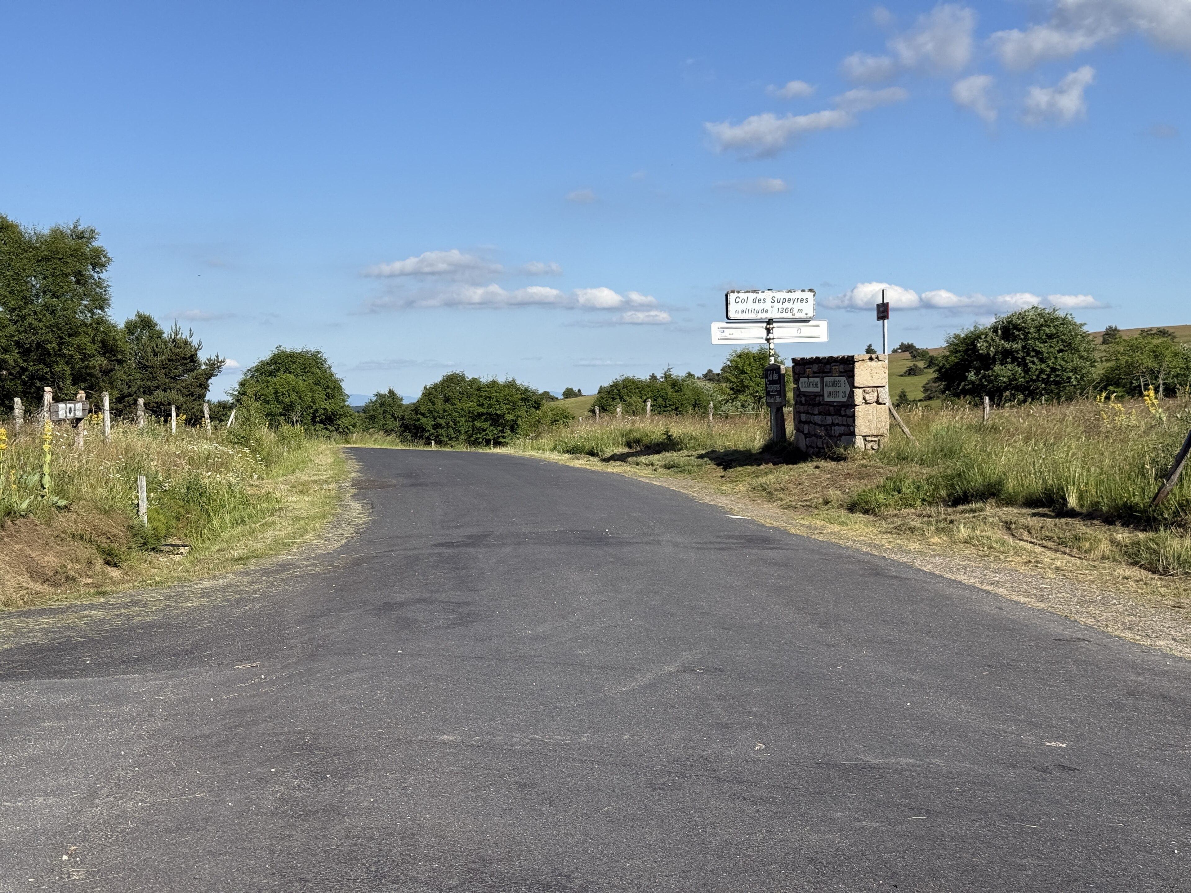 Route du col des Supeyres à Valcivières